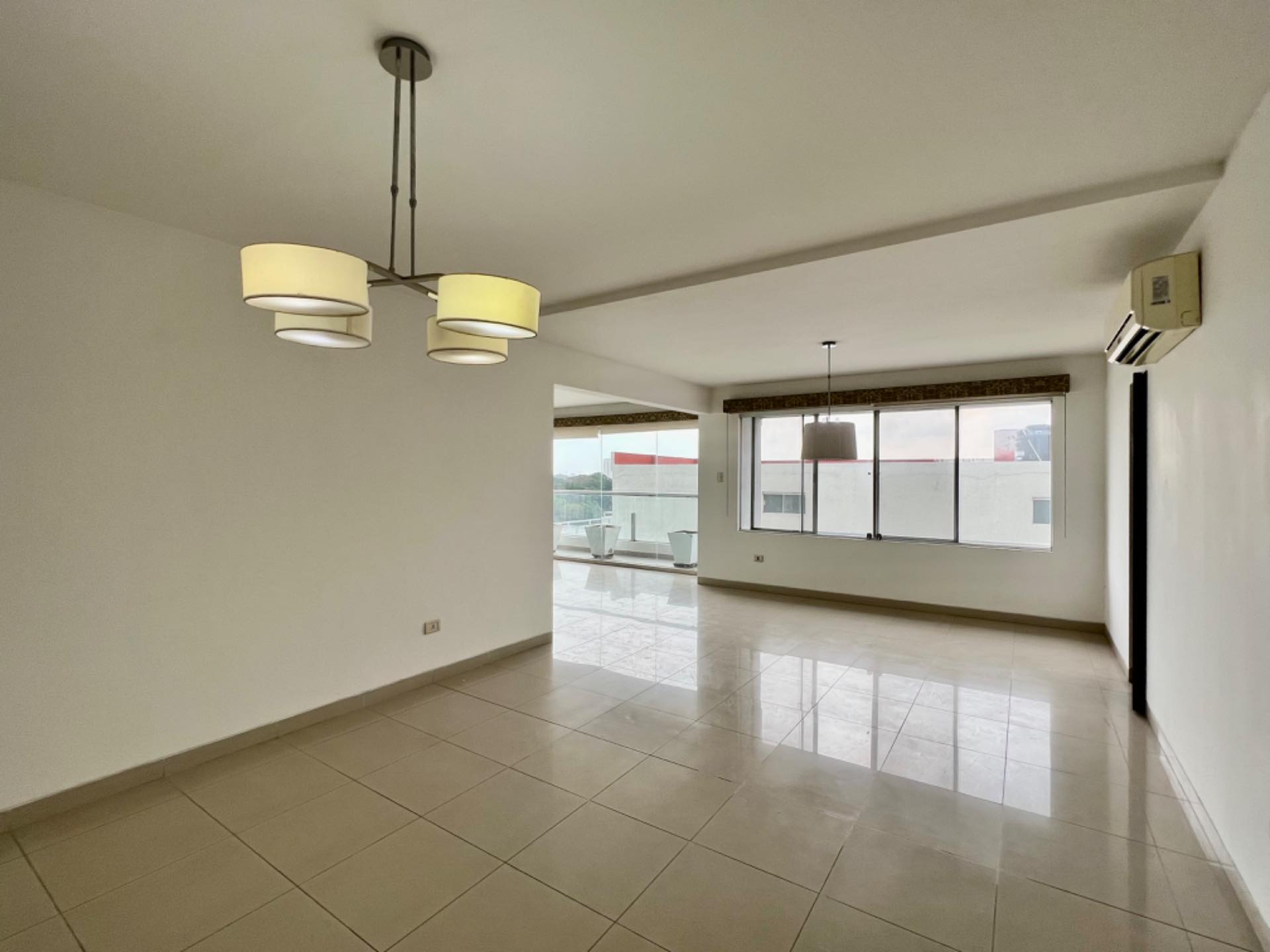 En Venta a $us 198,000 Foto 1