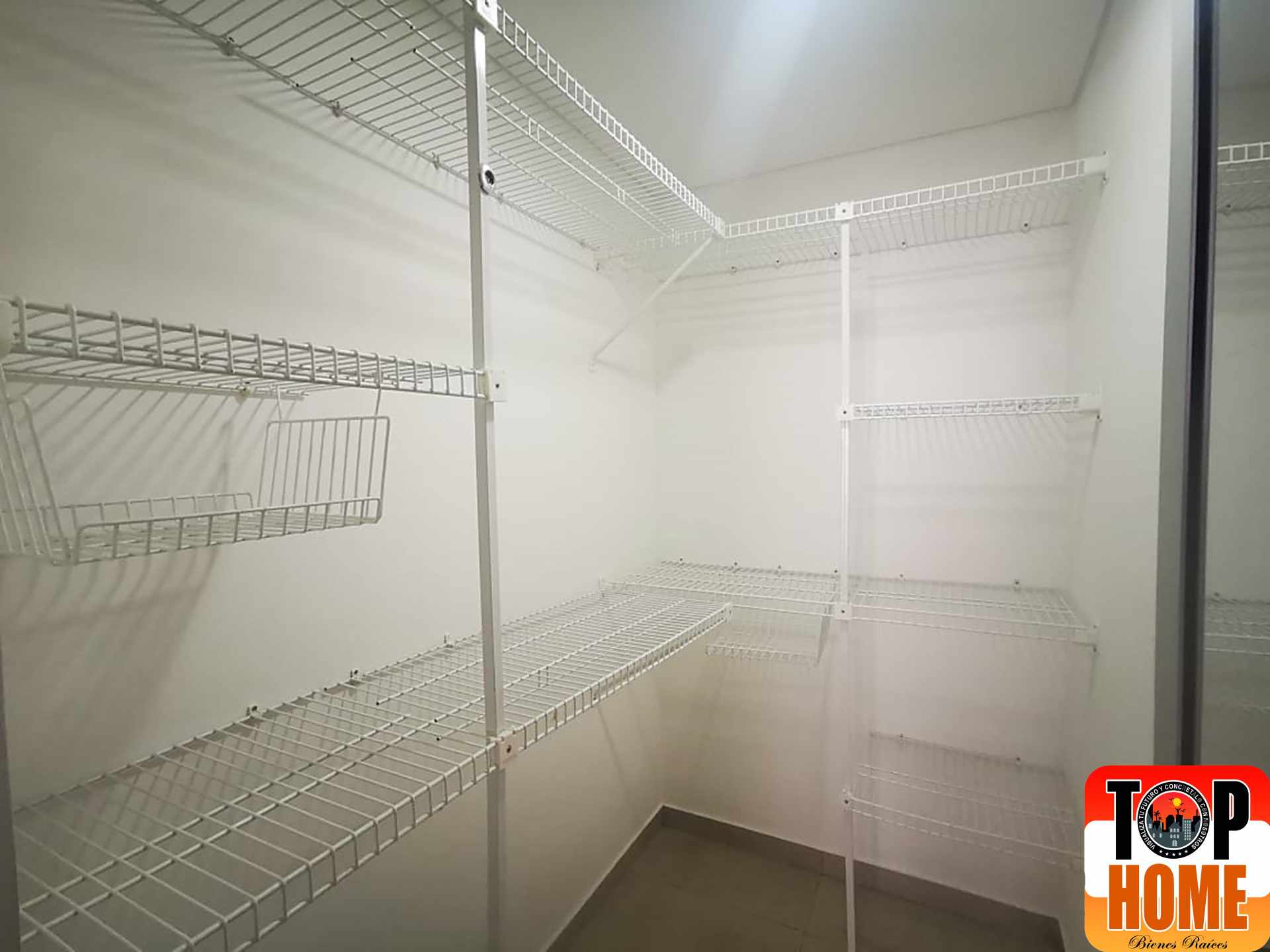 Departamento en VentaHERMOSO DPTO EN EDIFICIO PANORAMA CONCEPTS Foto 6