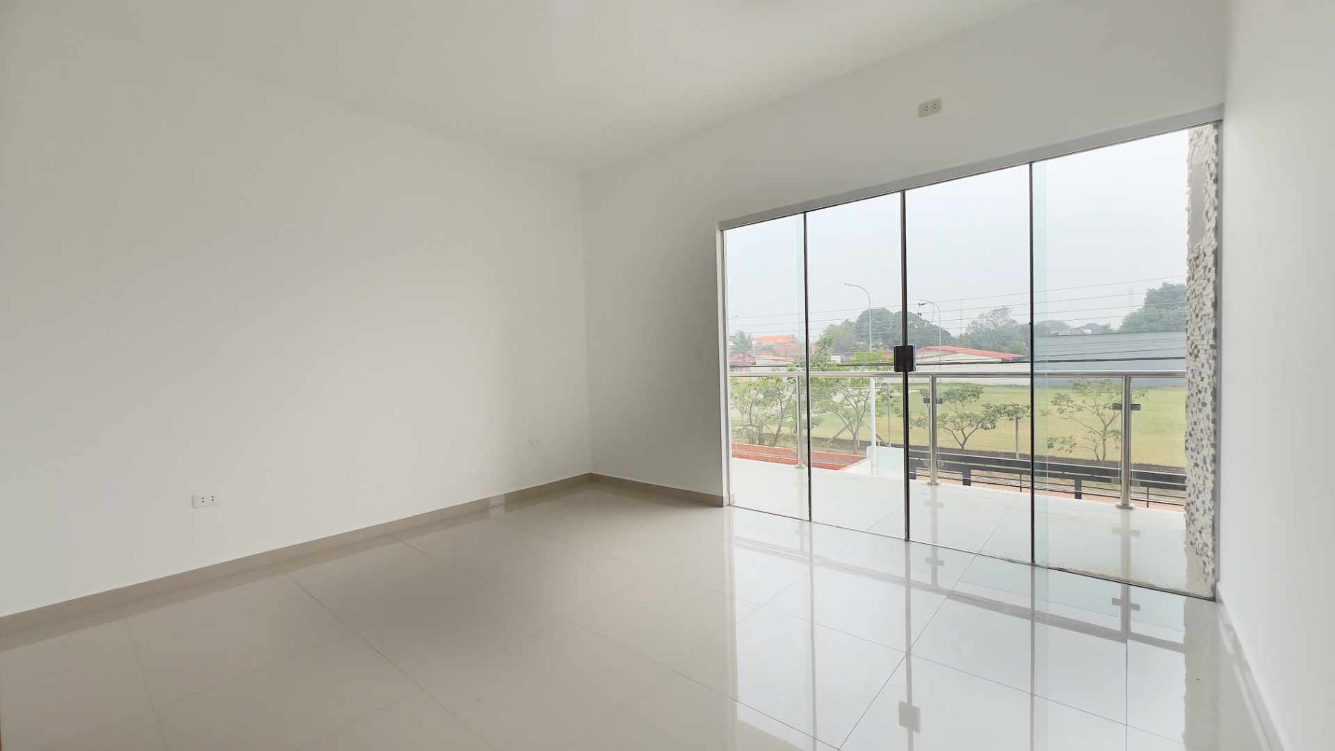 Casa en VentaCasa en venta Zona Av. Santos Dumont 3 dormitorios 3 baños 2 parqueos Foto 10