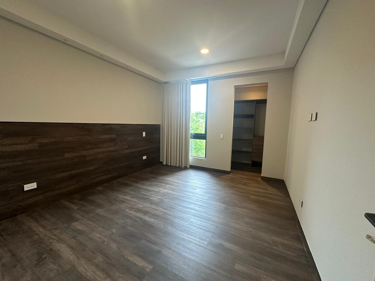 Departamento en AlquilerEDIFICIO LUXE SUITES Foto 6