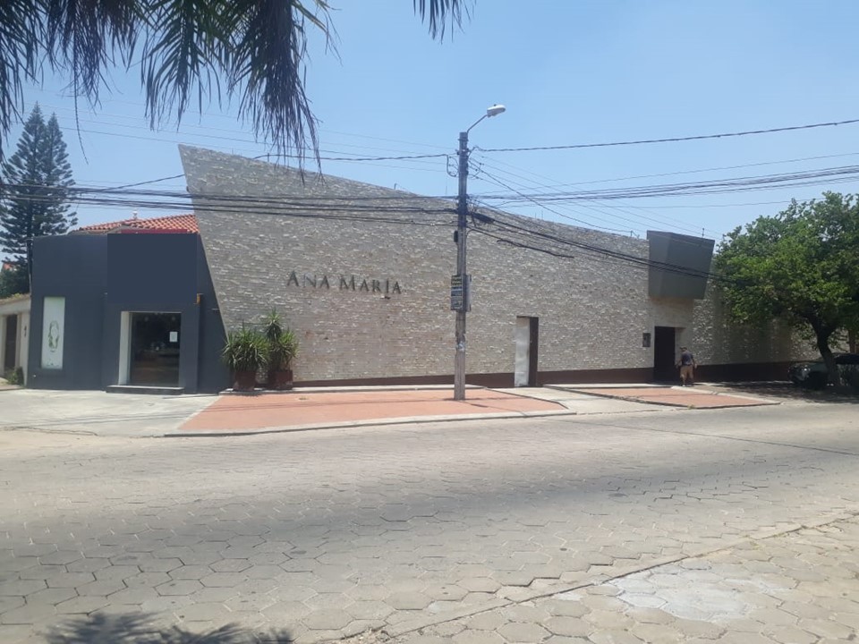Local comercial Av. La Barranca Foto 3