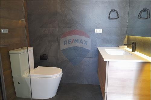 Departamento en Aranjuez en Cochabamba 3 dormitorios 4 baños 1 parqueos Foto 35