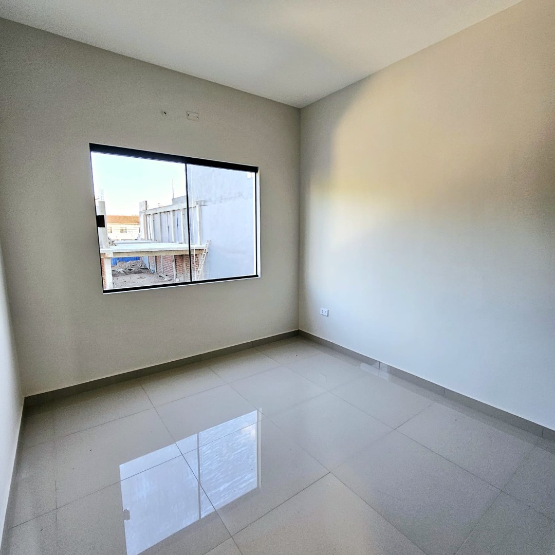 Casa en Carretera Norte en Santa Cruz de la Sierra 3 dormitorios 3 baños 2 parqueos Foto 3