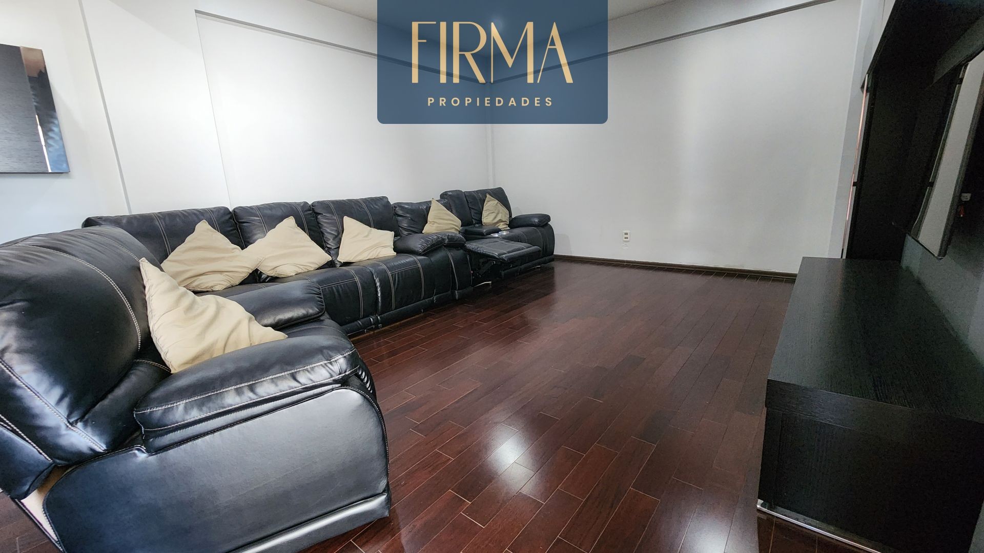 Casa en AlquilerCALACOTO, COSTANERA Foto 24