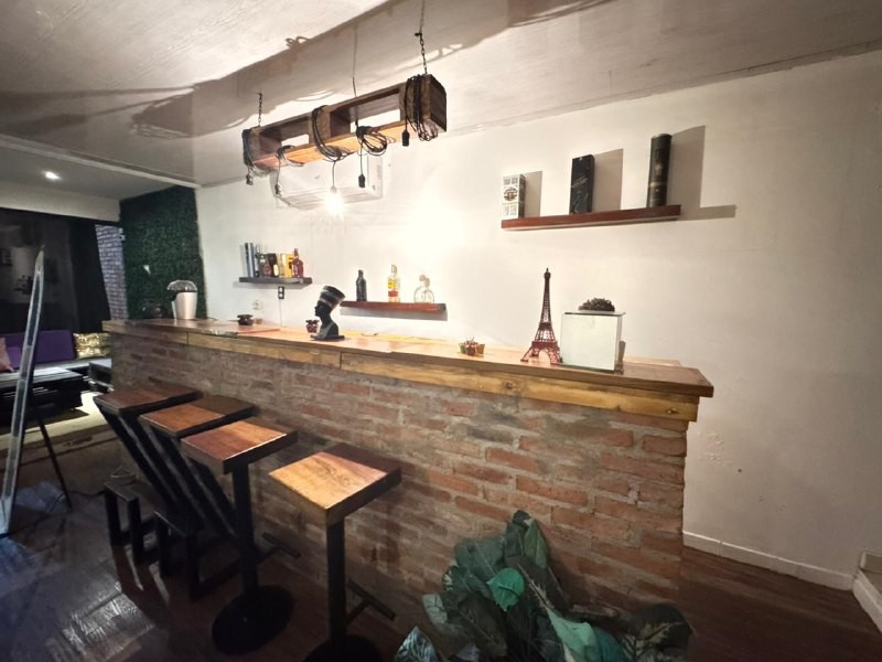 Casa en Alquiler7mo anillo y Av. Banzer Urb. Valle Azul 3 dormitorios 3 baños 2 parqueos Foto 6