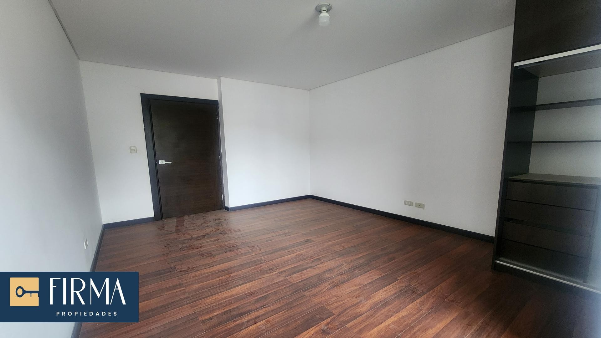 En Venta a $us 112,600 Foto 4