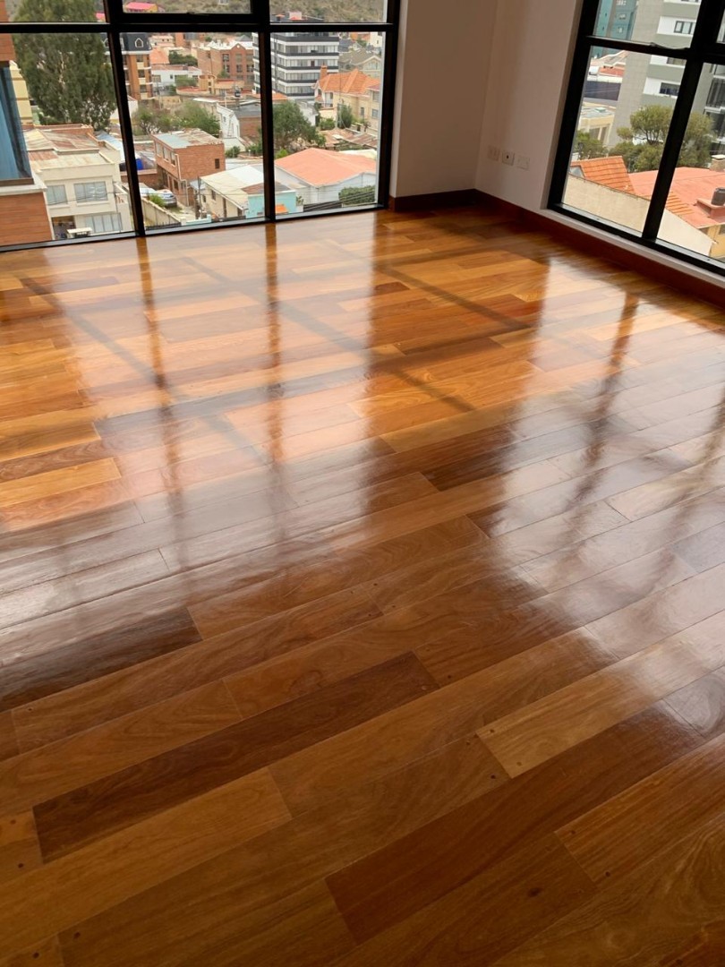 Departamento en Calacoto en La Paz 3 dormitorios 3 baños 1 parqueos Foto 5