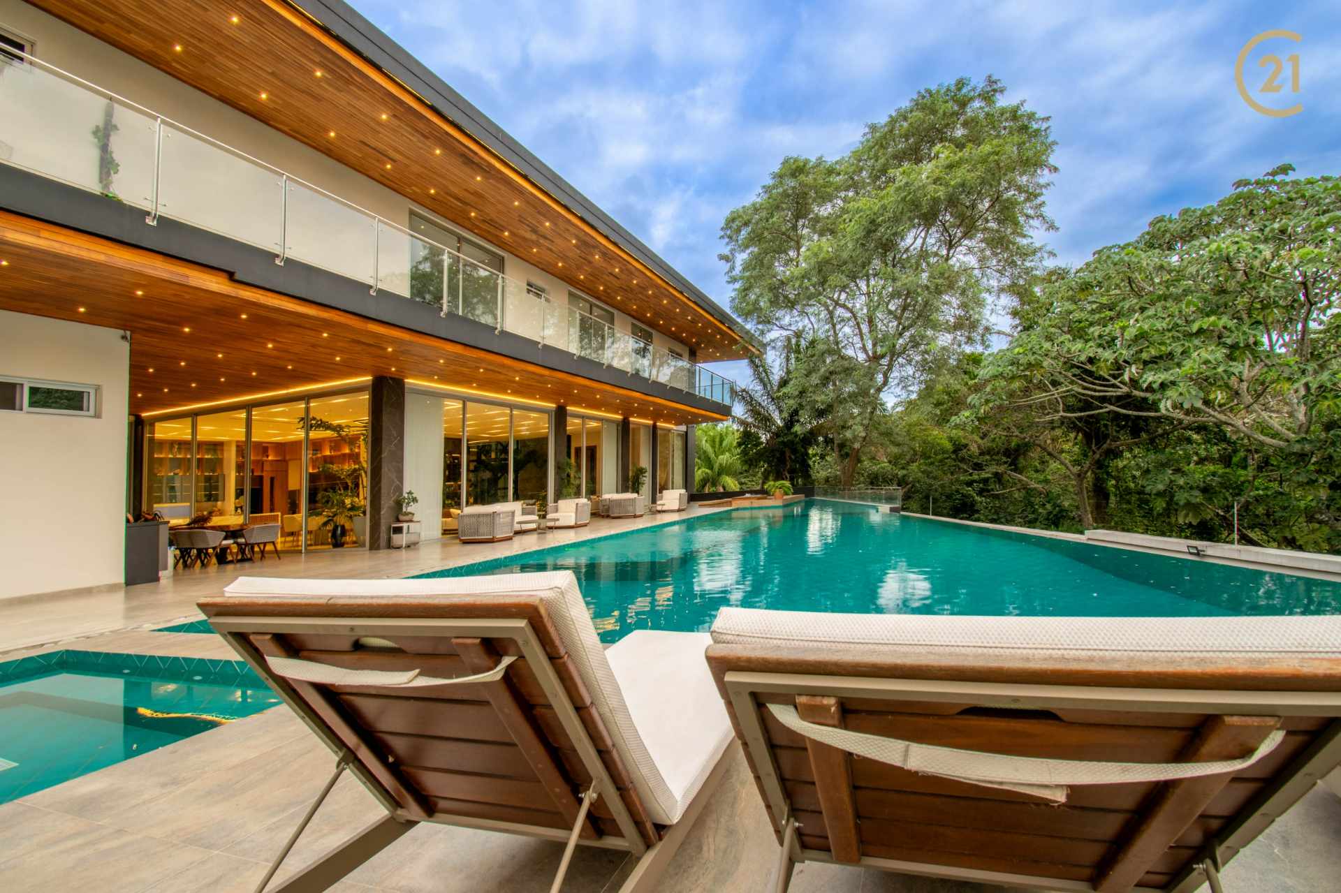En Venta a $us 2,900,000 Foto 2