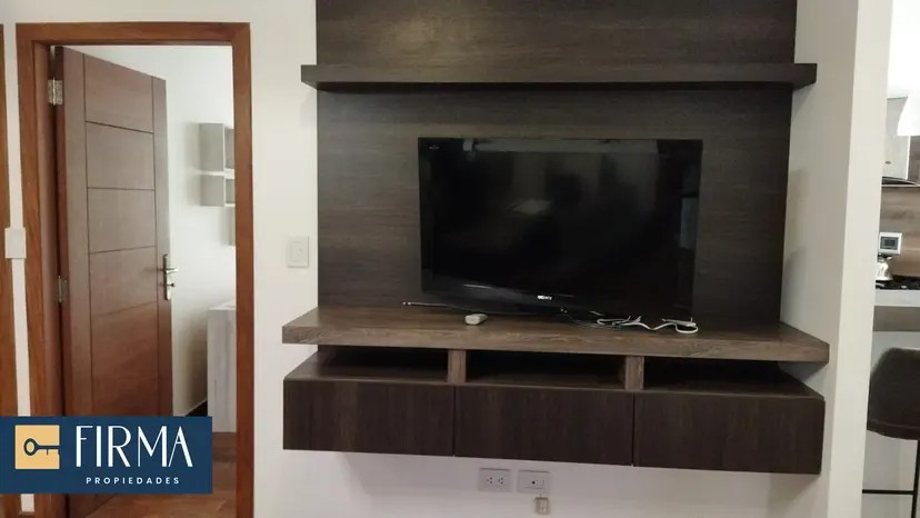 Departamento en AlquilerAvenida Ballivian esquina calle 10 de Calacoto Foto 4
