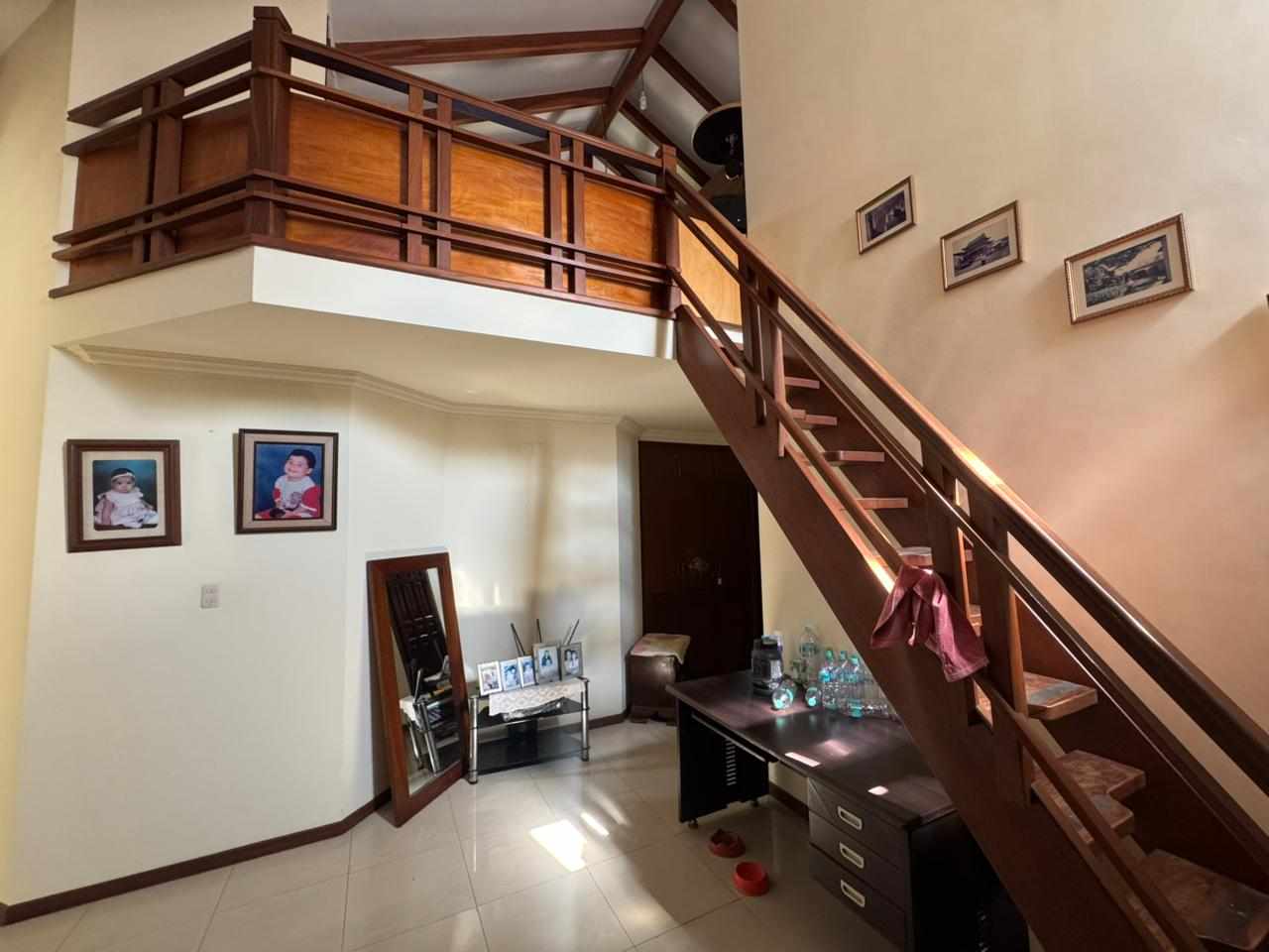 Casa en Entre 4to y 5to anillo Norte en Santa Cruz de la Sierra 3 dormitorios 3 baños 4 parqueos Foto 5