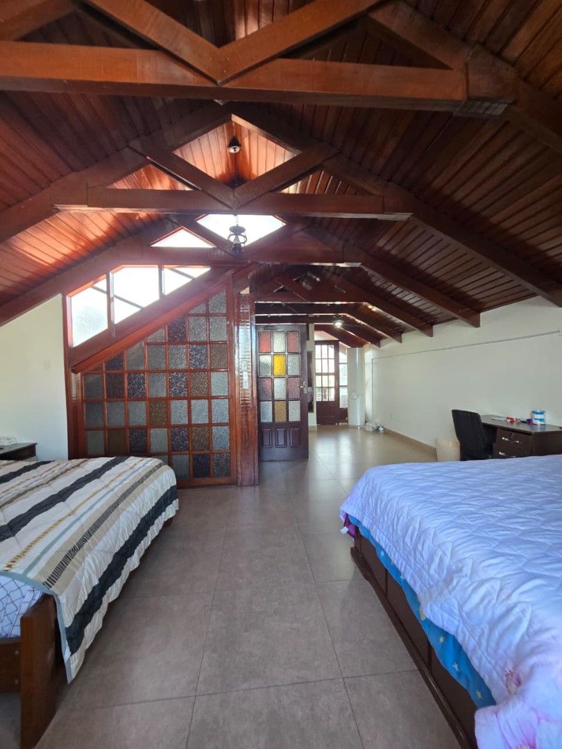 Casa en Venta⭐ CASA EN AVENIDA PRINCIPAL AV. RÍO GRANDE CON GRAN TERRENO, 5 SUITES Y GARAJE MÚLTIPLE Foto 21