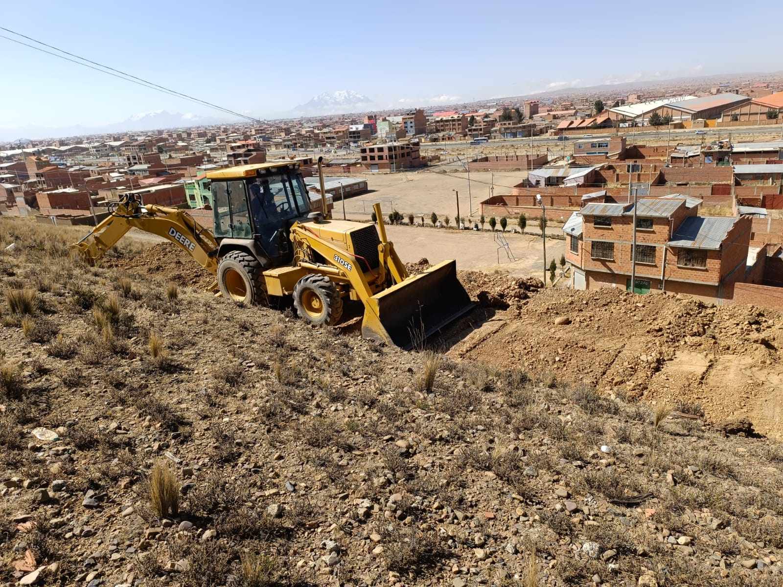 Departamento Zona: Viacha
Sobre la Doble Vía de la Carretera a Viacha.
 Foto 4