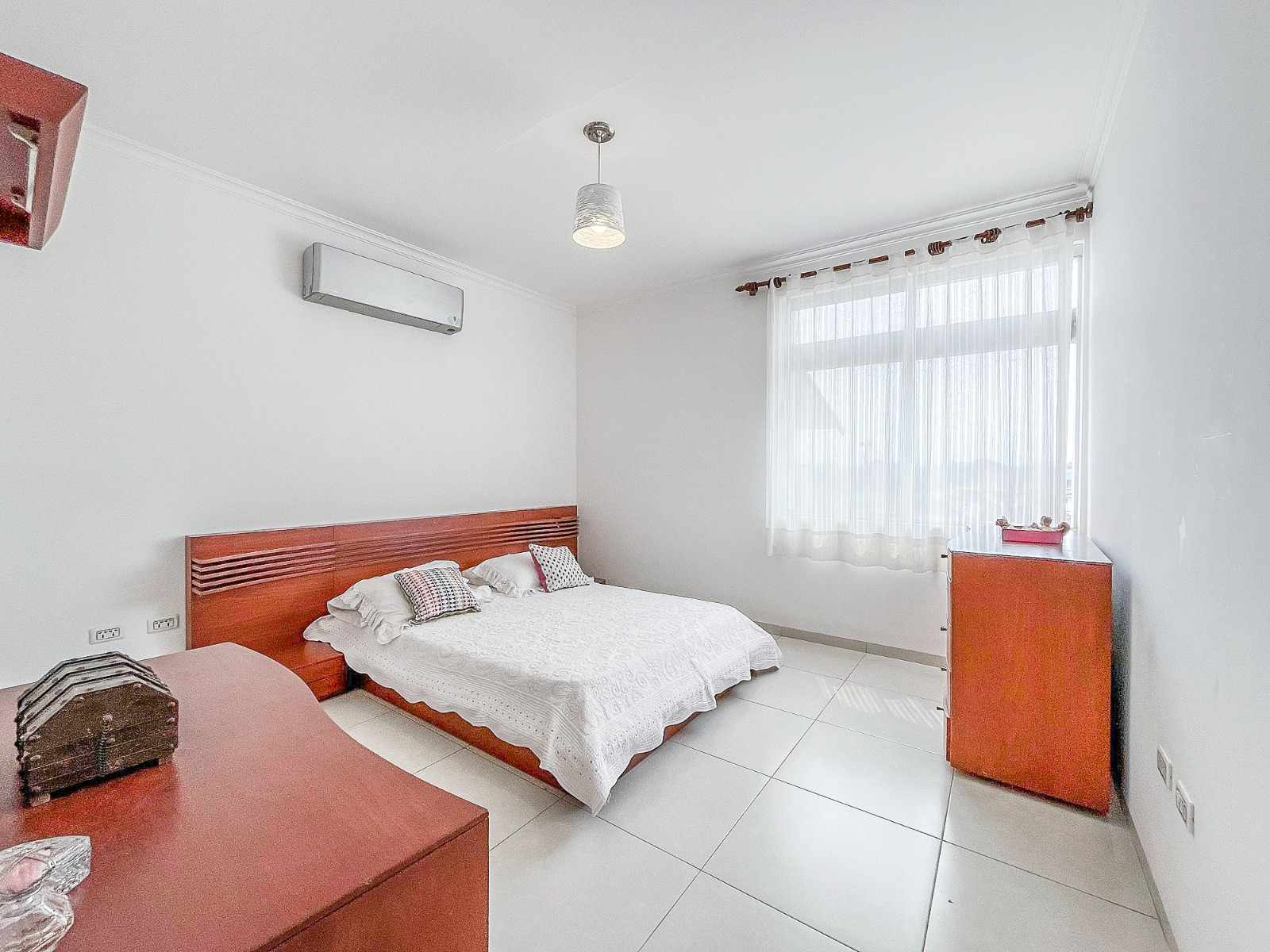 Casa en VentaHERMOSA CASA EN VILLA BONITA, CON UNA ESPECTACULAR PISCINA Y TODO LO QUE SOÑAS PARA TU FAMILIA 

 Foto 27