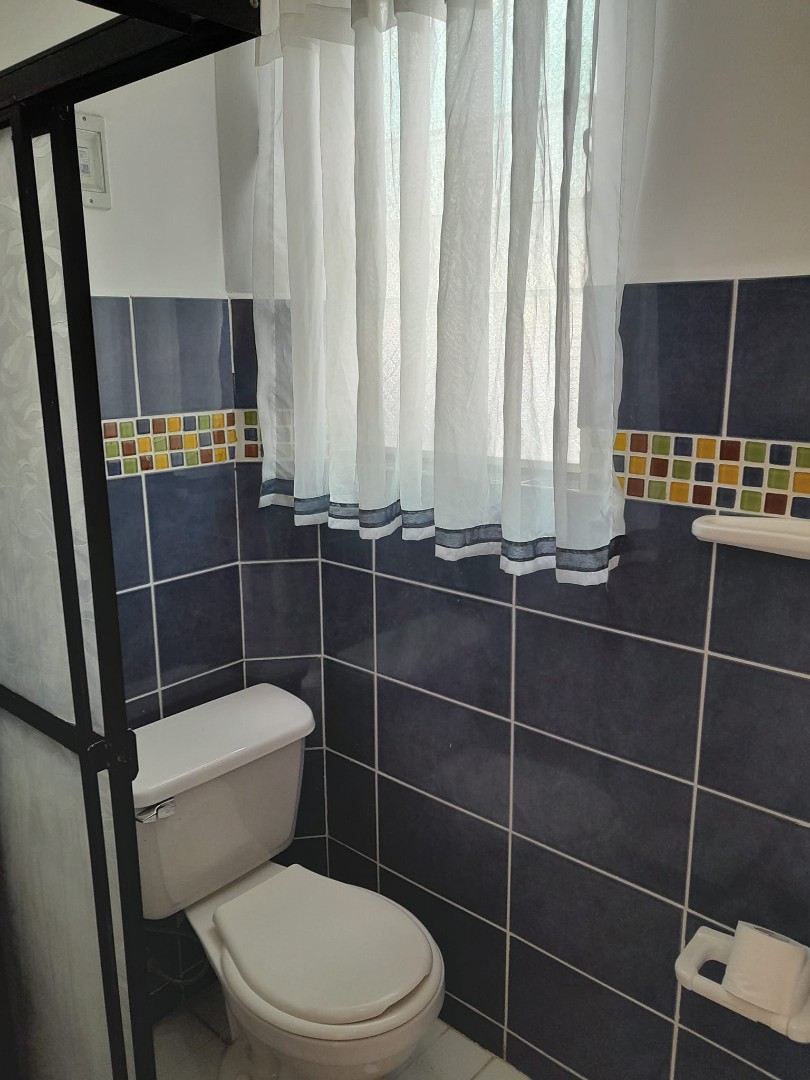 Casa en Achumani en La Paz 3 dormitorios 3 baños 3 parqueos Foto 5