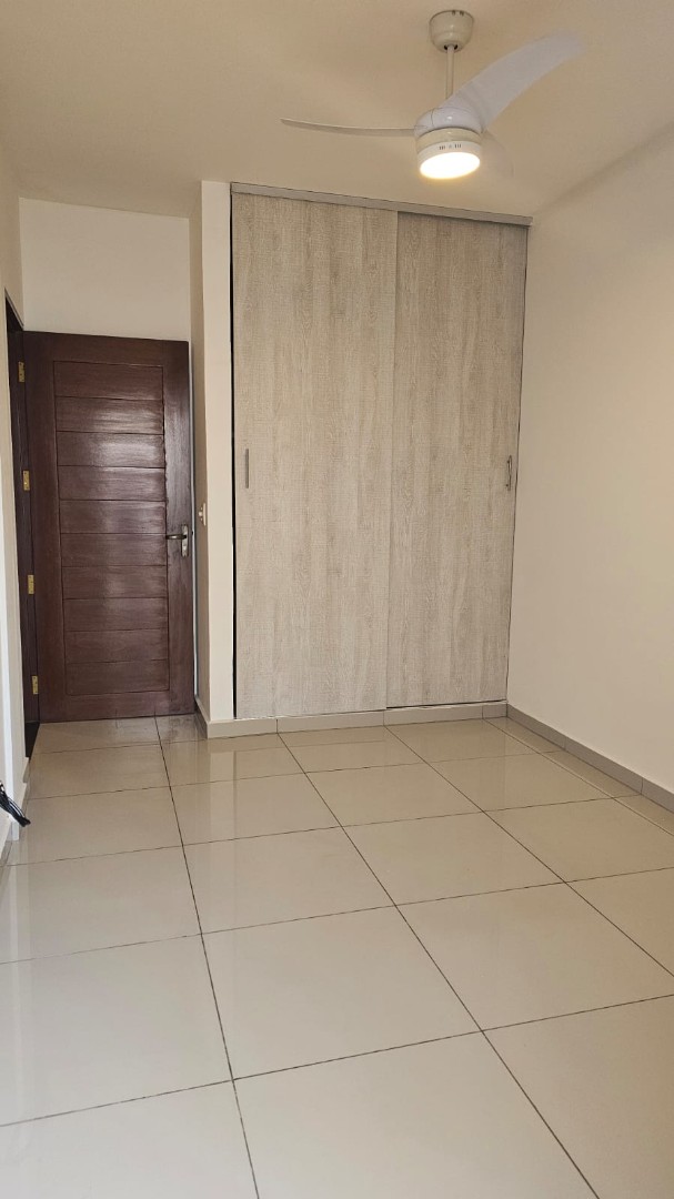 En Alquiler a $us 500 Foto 11