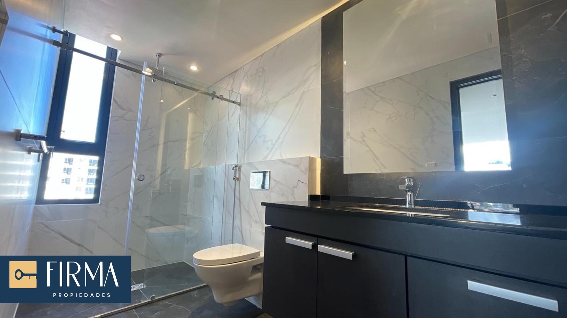 Departamento en AlquilerDEPARTAMENTO EN ALQUILER, CALACOTO 2 dormitorios 2 baños 1 parqueos Foto 4