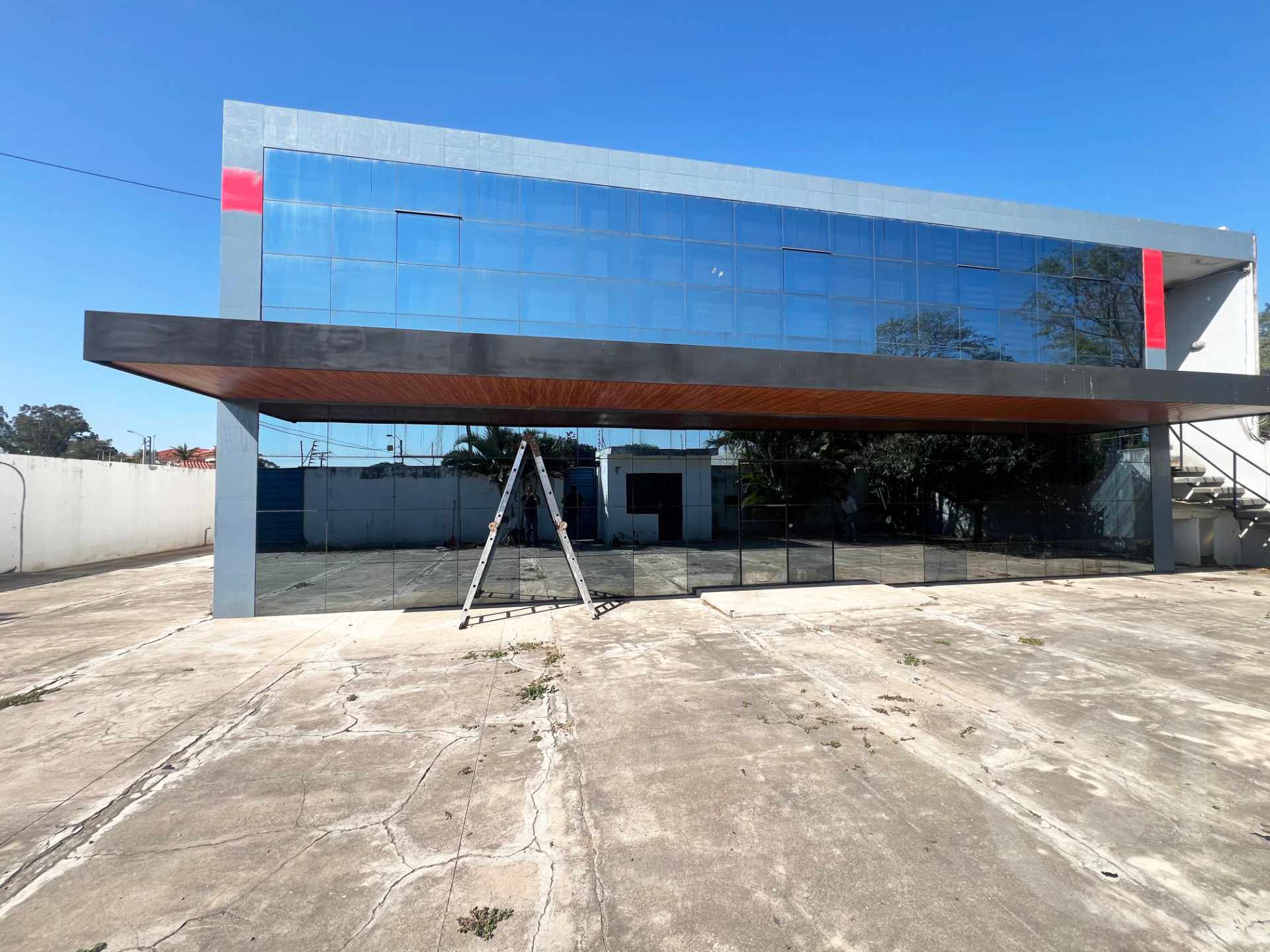 Galpón Zona norte, Remanso 8vo anillo Foto 11