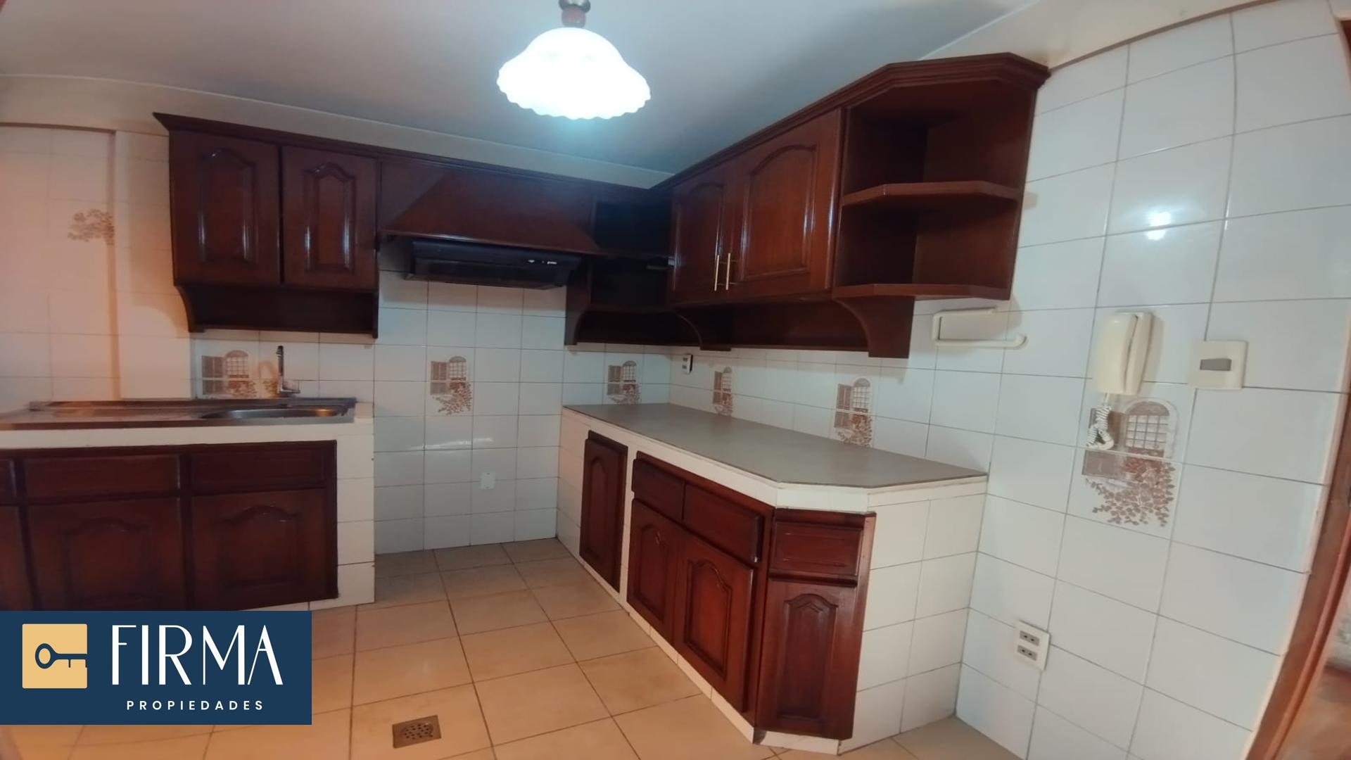 Casa en VentaCASA EN VENTA, COTA COTA 3 dormitorios 4 baños 1 parqueos Foto 12