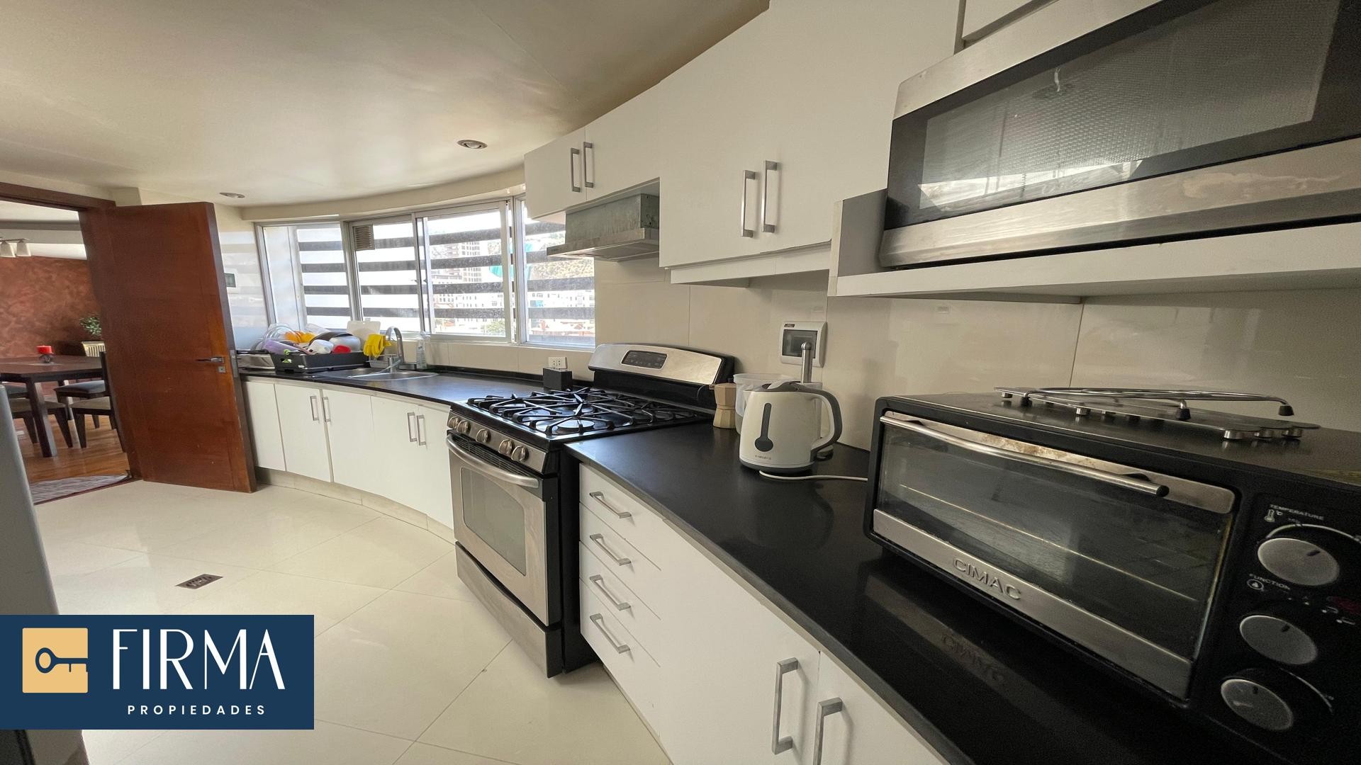 Departamento DEPARTAMENTO EN VENTA, ACHUMANI BAJO Foto 3