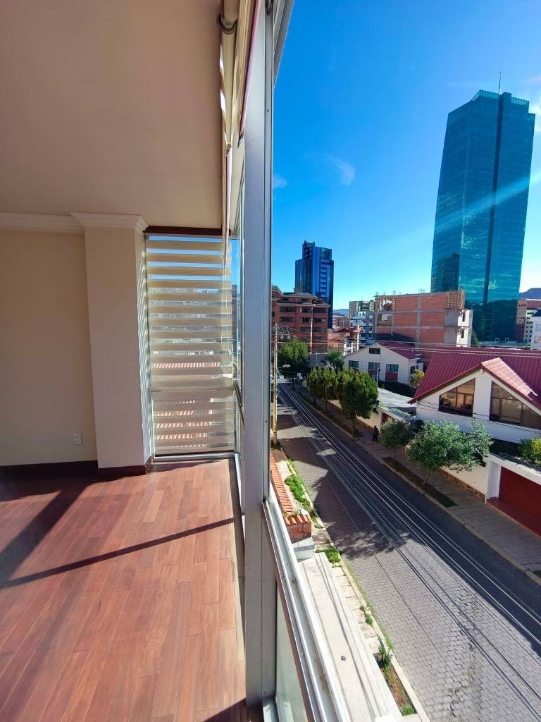 Departamento HERMOSO DEPARTAMENTO DE LUJO EN VENTA – ACHUMANI Foto 11