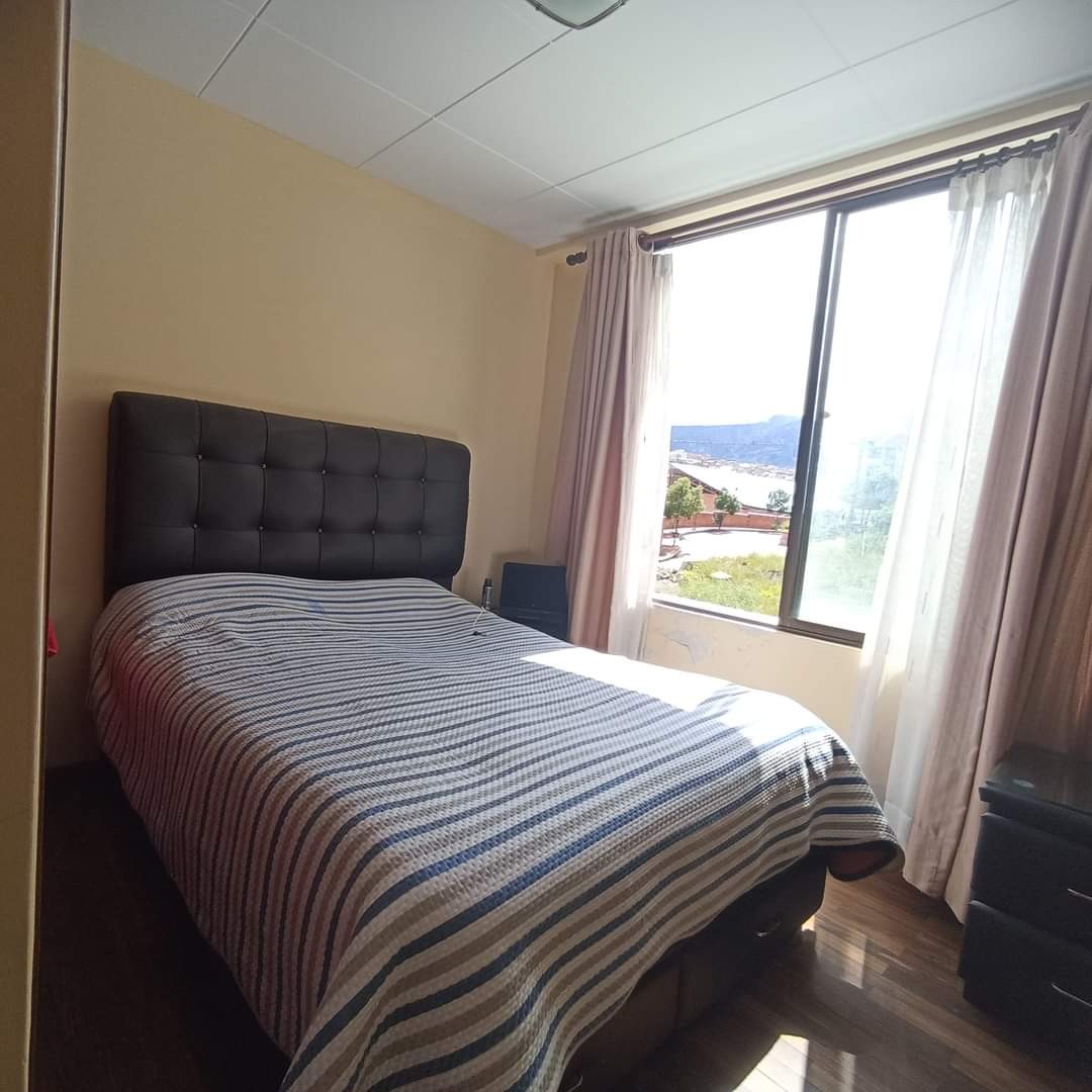 Departamento en Calacoto en La Paz 3 dormitorios 4 baños 1 parqueos Foto 8