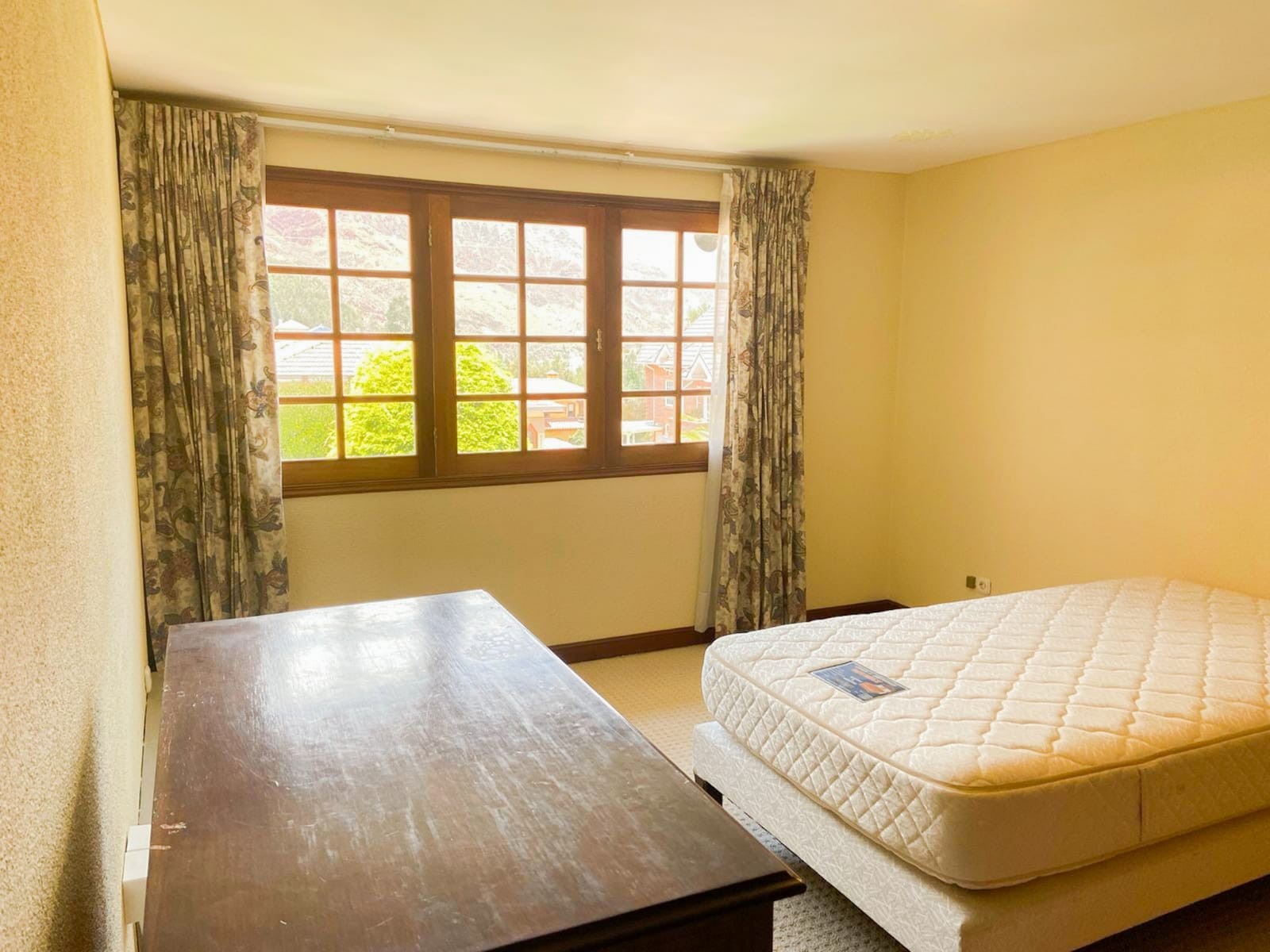 Casa en AlquilerCASA EN ALQUILER  O  VENTA - ZONA SUR DE LA PAZ  4 dormitorios 5 baños 2 parqueos Foto 11