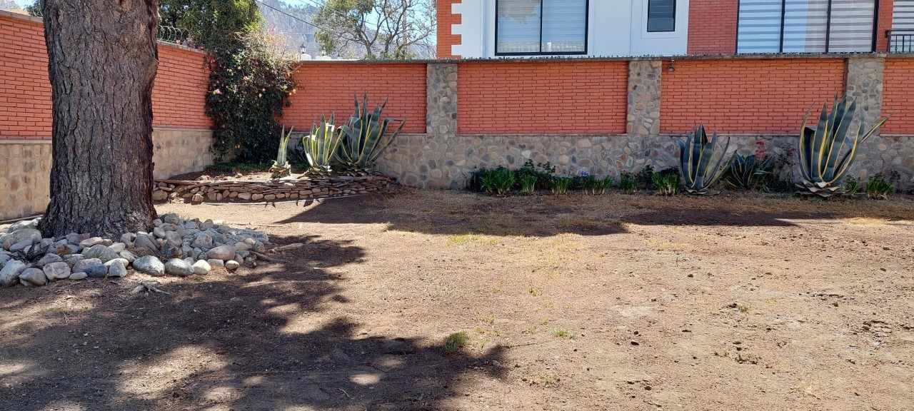 Casa en Irpavi en La Paz 3 dormitorios 3 baños 3 parqueos Foto 12