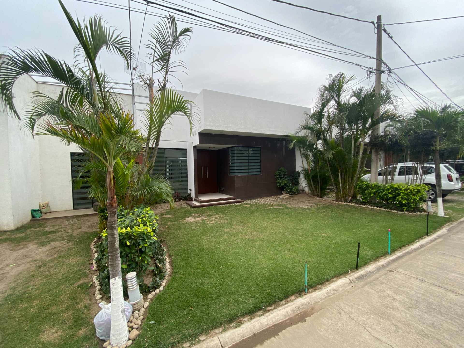En Venta a $us 165,000 Foto 1