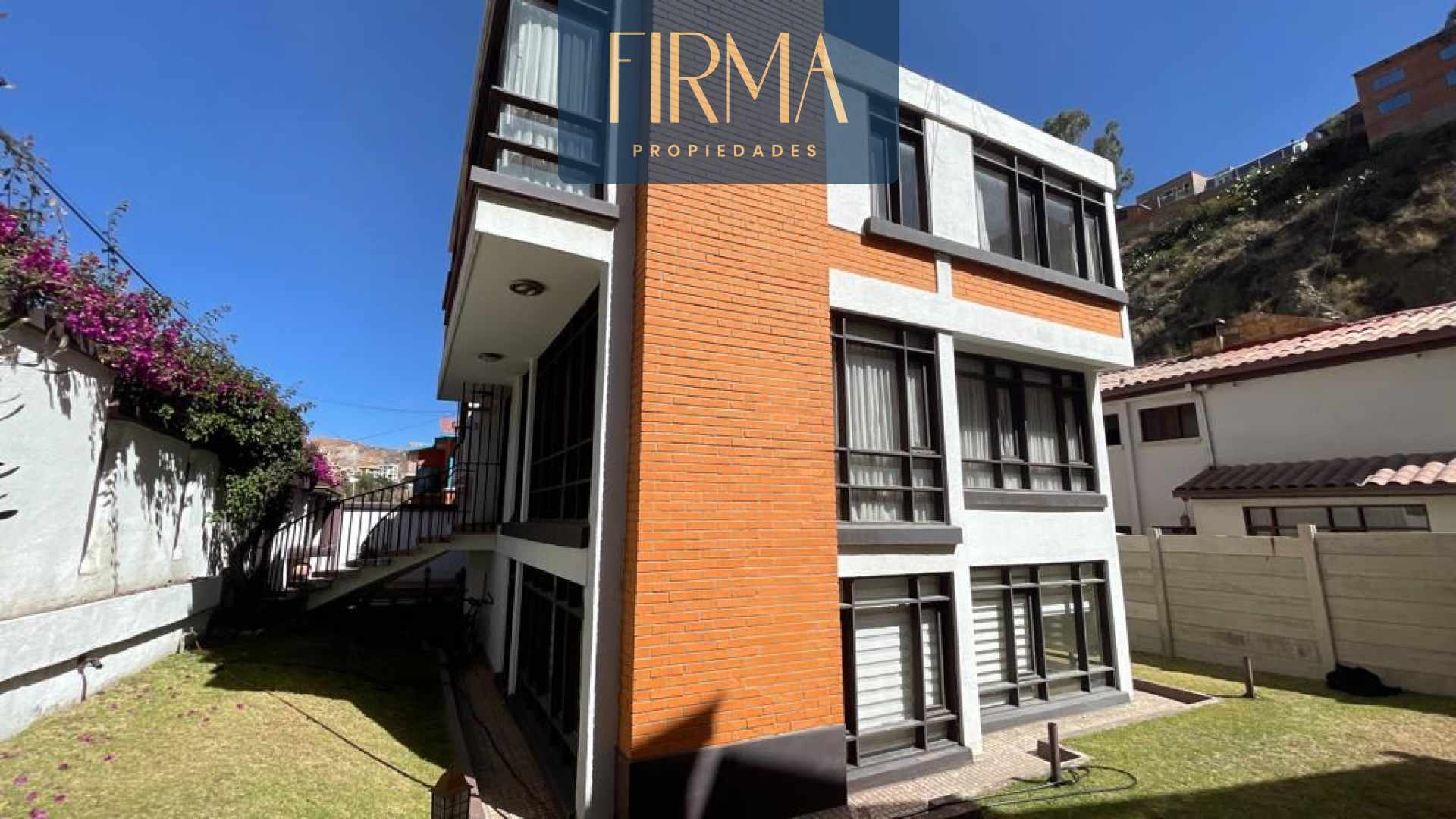 Casa en Koani en La Paz 3 dormitorios 4 baños 2 parqueos Foto 18