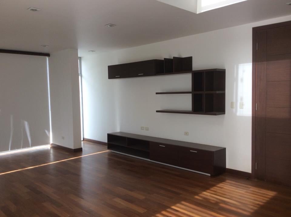 Casa BELLA CASA MINIMALISTA
ALTO STANDING EN ALQUILER Foto 16