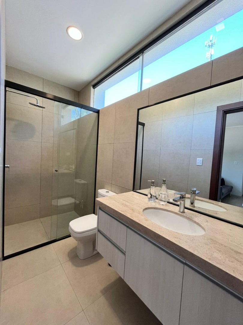 En Venta a $us 290,000 Foto 3