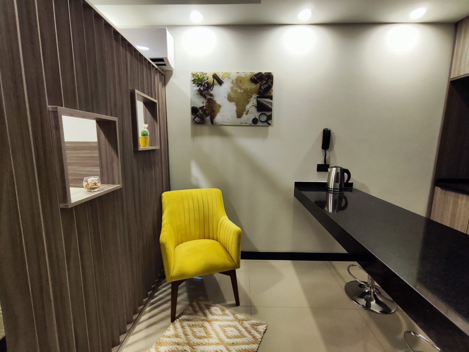 Departamento en AlquilerEn Equipetrol lujoso departamento de 2 Dormitorios Amoblado en Alquiler  3 dormitorios 2 baños 1 parqueos Foto 12