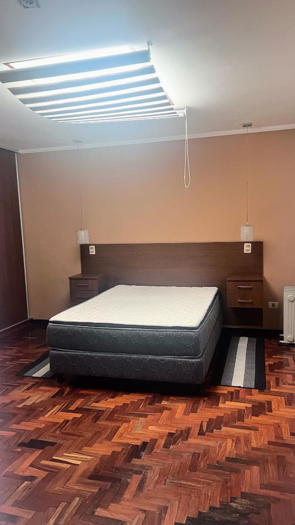 Departamento en AlquilerIrpavi, calle Altamirano  2 dormitorios 3 baños 1 parqueos Foto 8