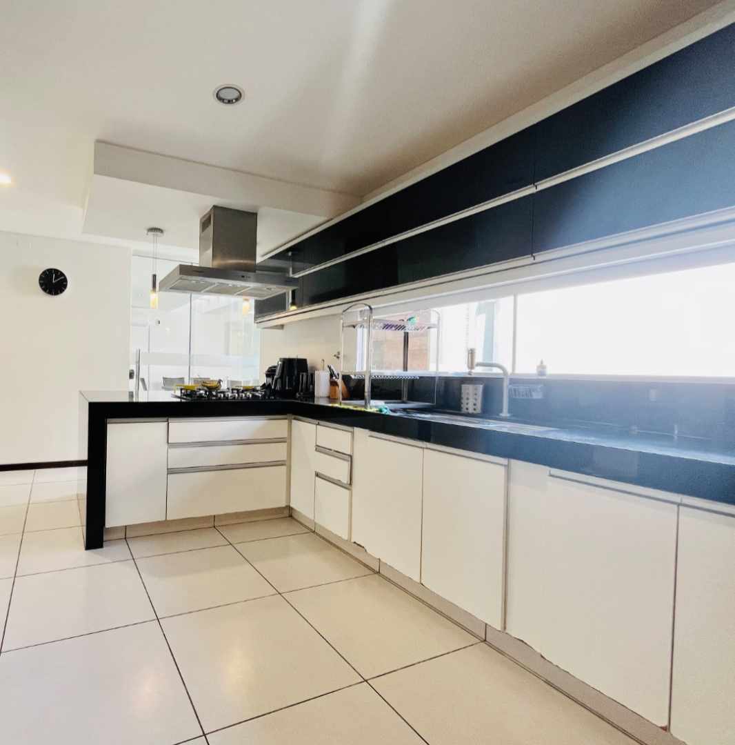 Casa en VentaCOND. VILLA FATIMA, AV. CANAL PEDRO VELEZ ENTRE 4TO Y 5TO ANILLO 4 dormitorios 3 baños 2 parqueos Foto 19