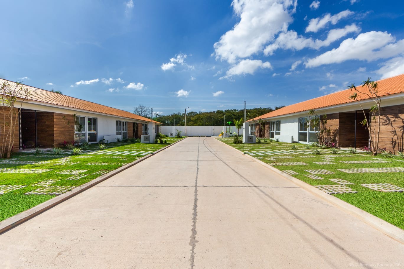 Casa en Entre 8vo y 9no anillo Norte en Santa Cruz de la Sierra 3 dormitorios 2 baños 2 parqueos Foto 1