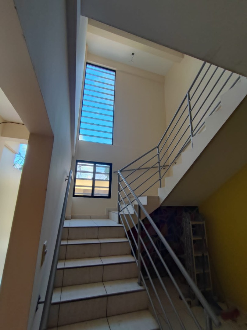 En Alquiler a Bs 4,000 Foto 21