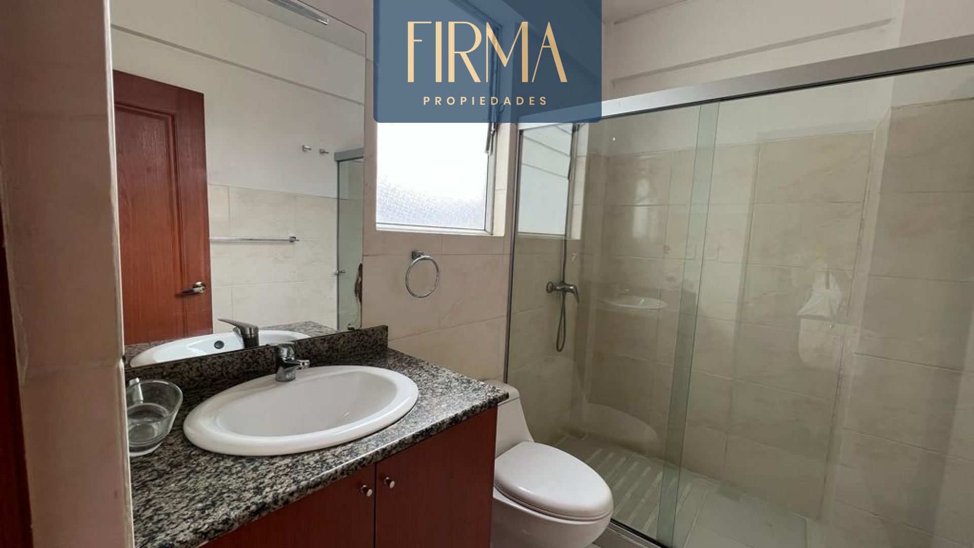 Casa en VentaCOMPRA ESTA CASA EN CHASQUIPAMPA 3 dormitorios 4 baños 1 parqueos Foto 10