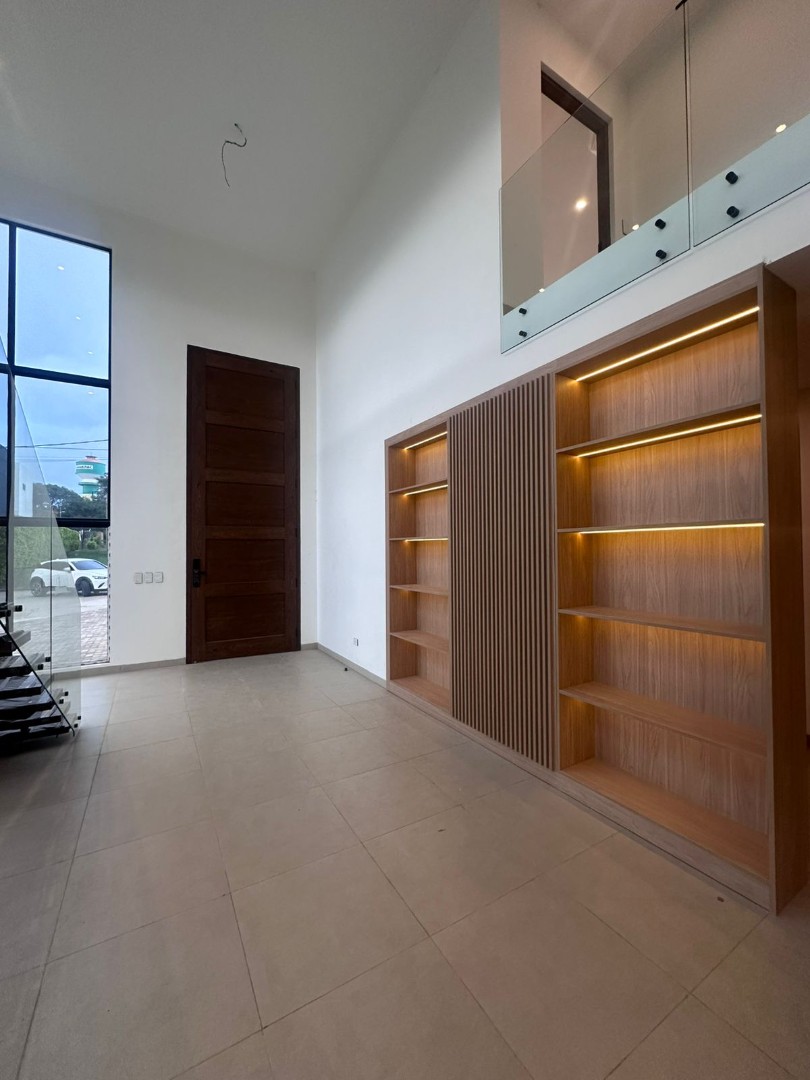 En Venta a $us 360,000 Foto 12
