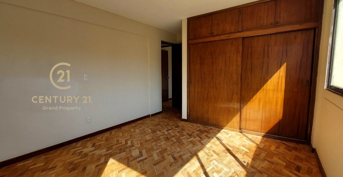 Departamento en Irpavi en La Paz 3 dormitorios 3 baños 1 parqueos Foto 4