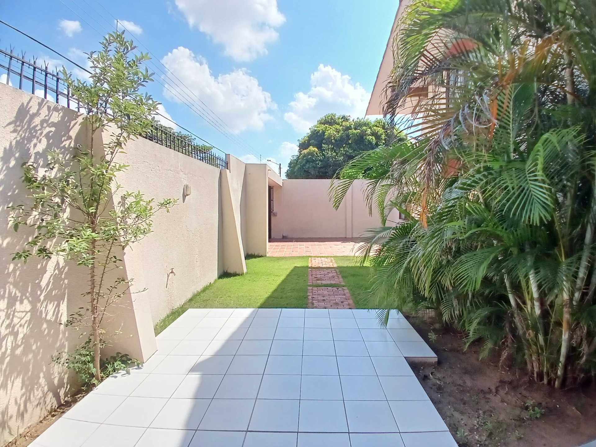 Casa ALTO LAS PALMAS ZONA OESTE 6º ANILLO AV. PIRAI Foto 13