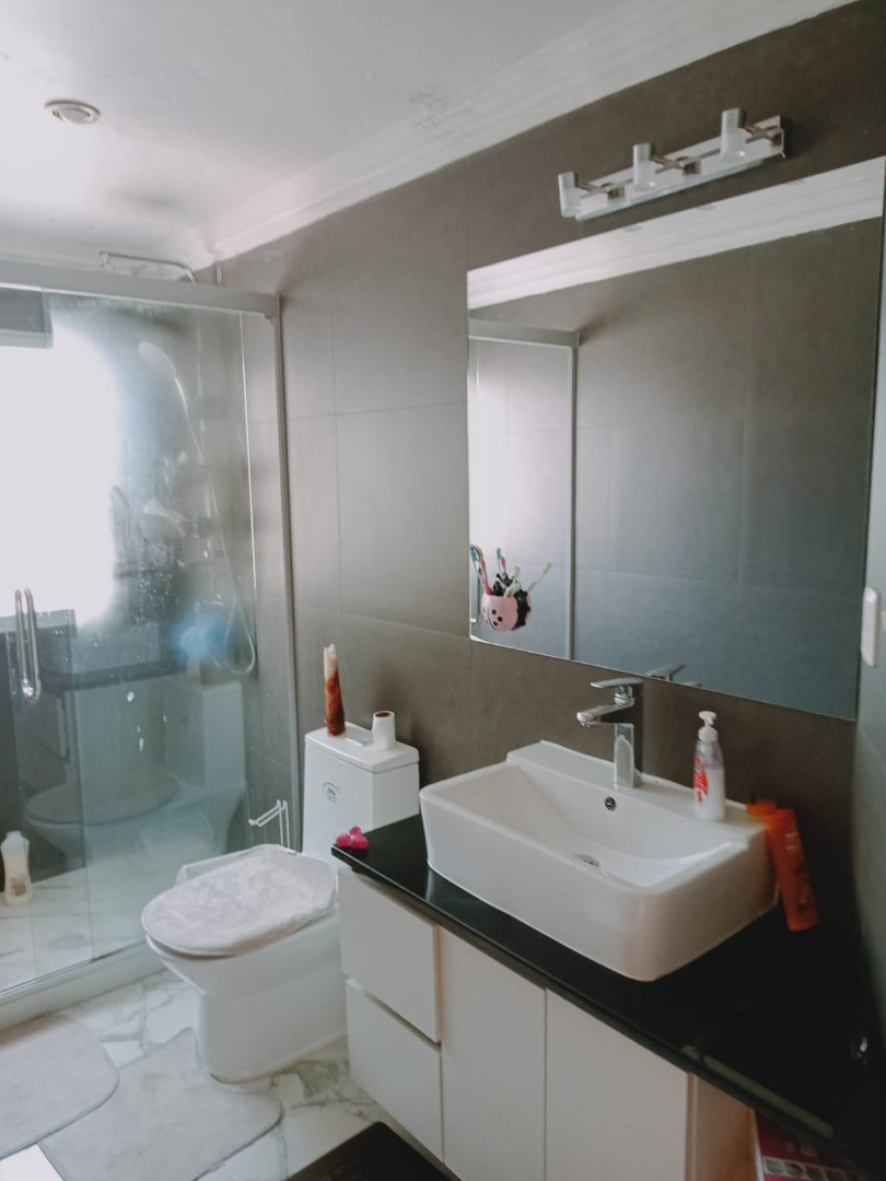 Casa en San Alberto en La Paz 4 dormitorios 6 baños 2 parqueos Foto 11