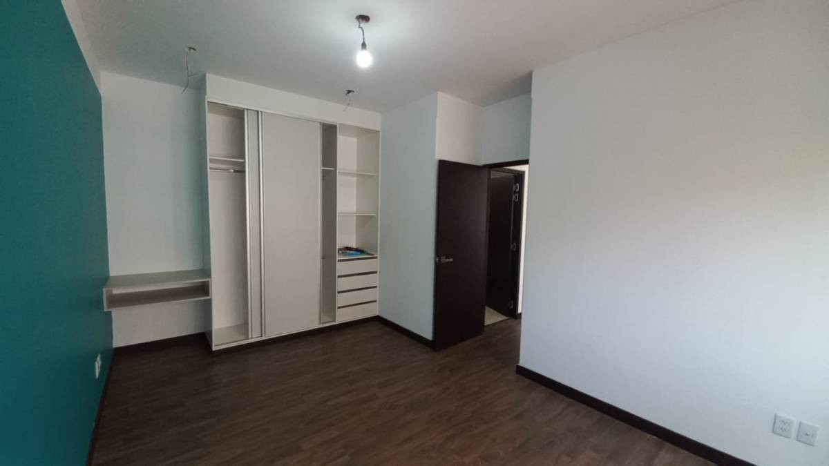 Departamento en AlquilerAV. SANCHEZ LIMA 1 dormitorios 1 baños  Foto 1