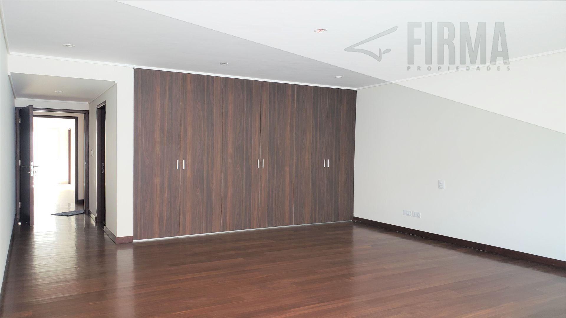 En Venta a $us 520,000 Foto 14
