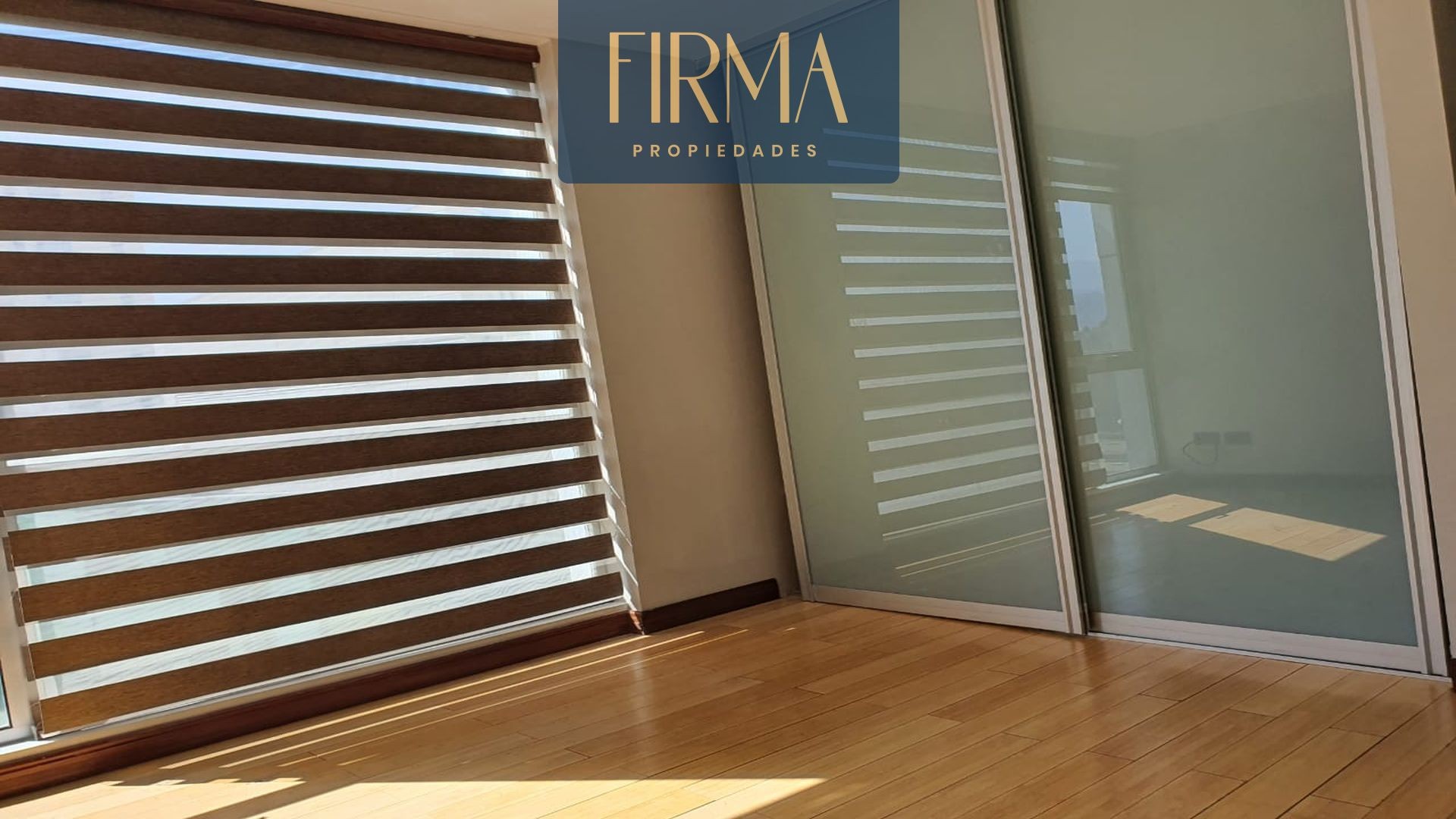 Departamento en Calacoto en La Paz 3 dormitorios 3 baños 1 parqueos Foto 9