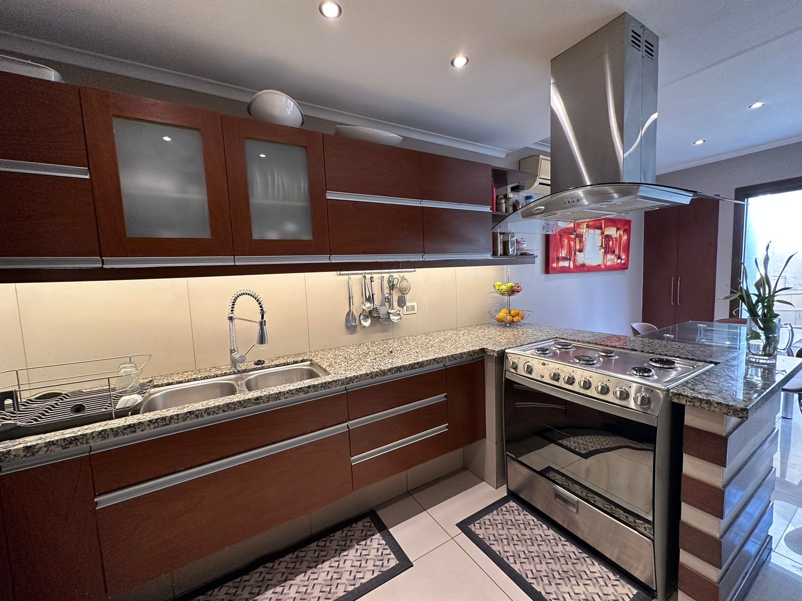 Casa 𝘾𝙤𝙣𝙙. 𝘾𝙞𝙪𝙙𝙖𝙙 𝙍𝙚𝙖𝙡 - 𝘼𝙫. 𝘽𝙪𝙨𝙘𝙝 3𝙚𝙧 𝙖𝙣𝙞𝙡𝙡𝙤 𝙞𝙣𝙩𝙚𝙧𝙣𝙤 Foto 4