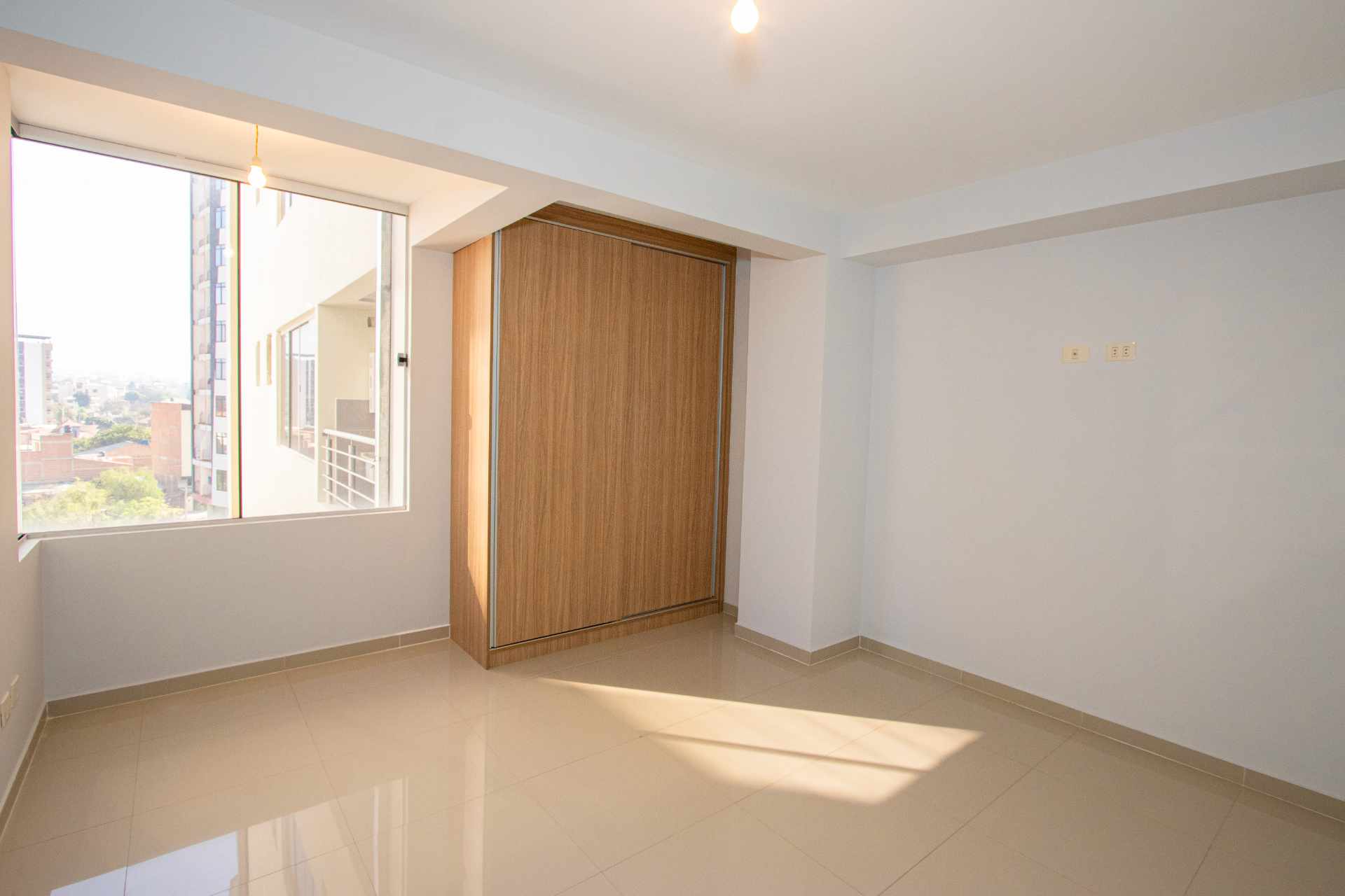 Departamento en Sarco en Cochabamba 4 dormitorios 3 baños 2 parqueos Foto 11