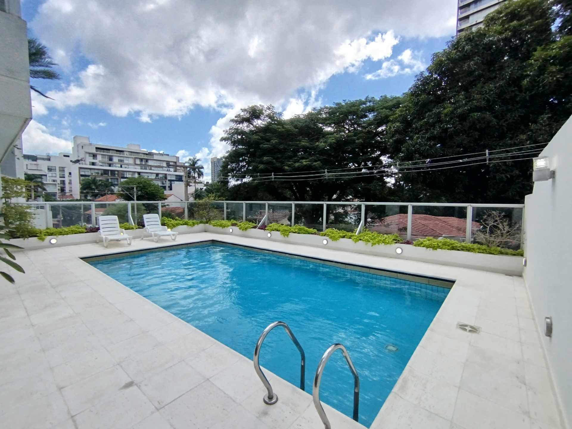 Departamento en Alquiler[CONDOMINIO FINOT| EQUIPETROL] ALQUILER AMPLIO DEPARTAMENTO 2 SUITES SIN MUEBLES CON BALCON PET FFRIENDLY Foto 13