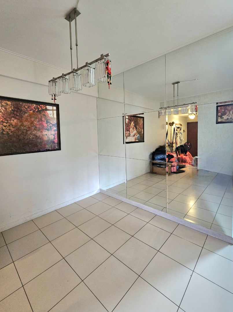 Departamento en Entre 1er y 2do anillo Sur en Santa Cruz de la Sierra 2 dormitorios 2 baños 1 parqueos Foto 20