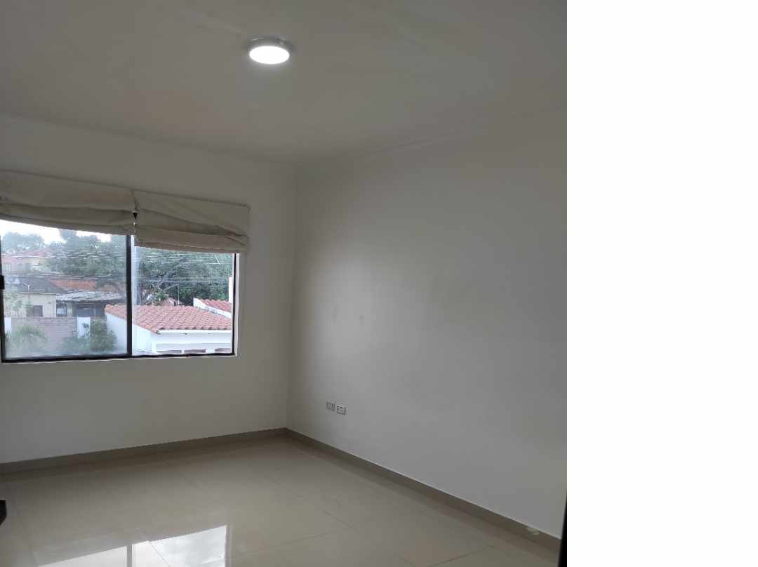 En Alquiler a $us 1,500 Foto 13