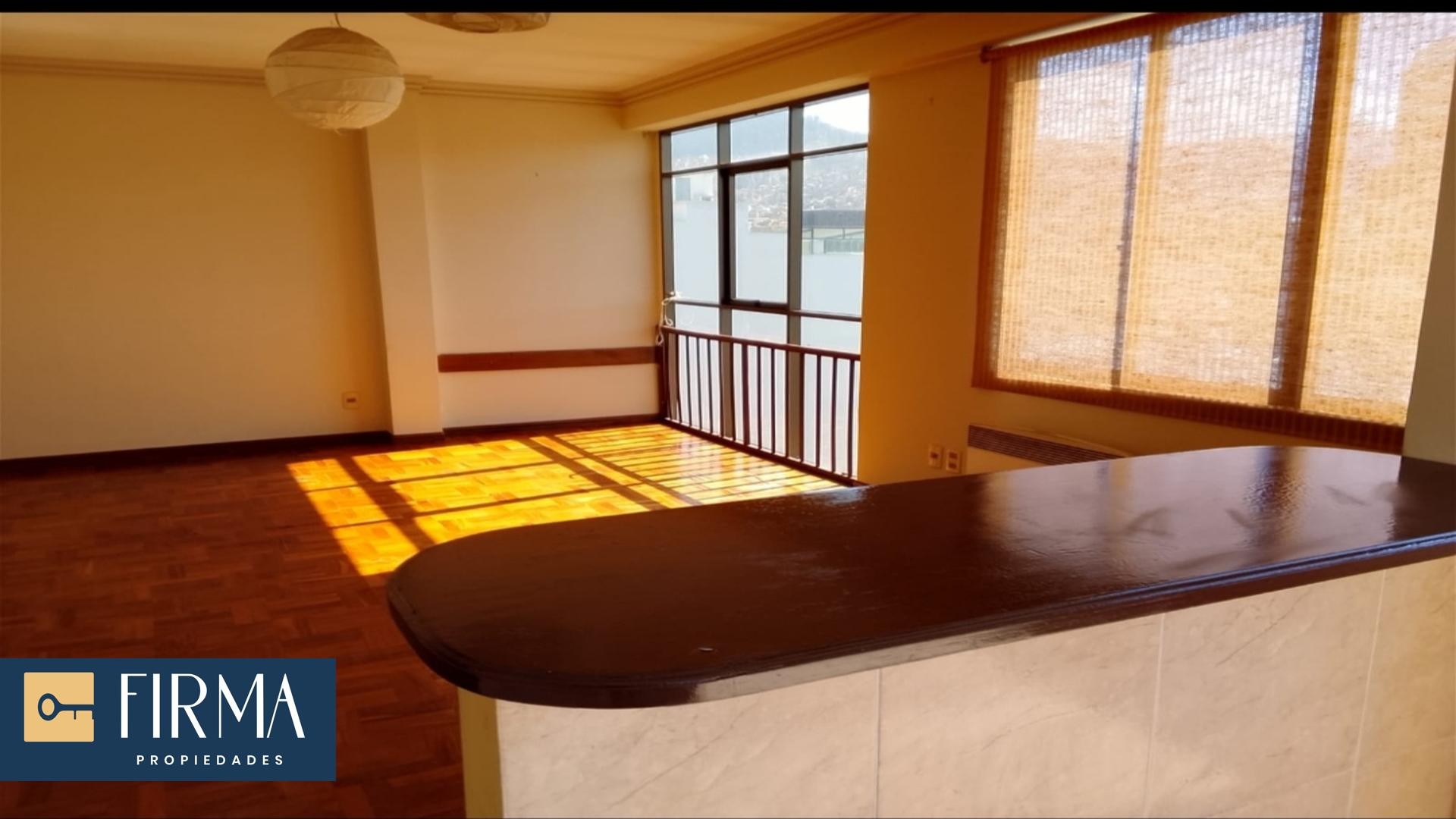 Departamento DEPARTAMENTO EN ALQUILER, AV. 6 DE AGOSTO SAN JORGE Foto 11